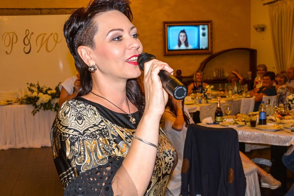 Ведуча, тамада, музика на свято, DJ