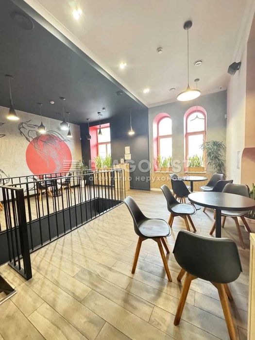 Басейна, 15 Нежитлове приміщення  90кв.м.  м."Палац спорту"