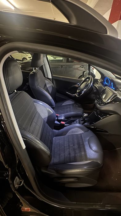 Peugeot 2008 — fotografia 4