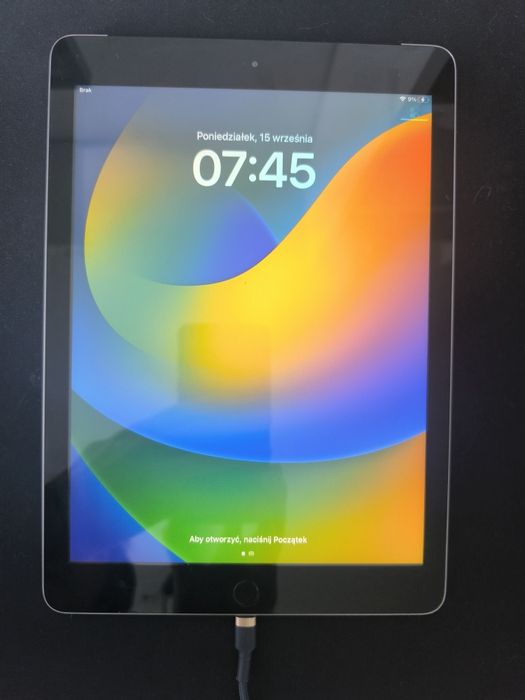 Ipad 5 (gen) szary wersja cellulaty