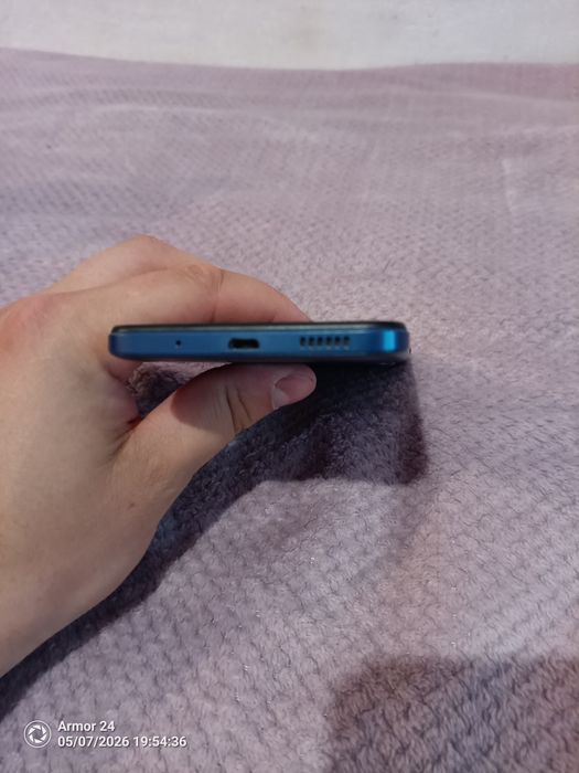 Продам Xiaomi Redmi 12C 3/32GB NFC