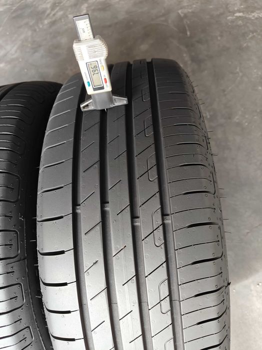 Goodyear R18 215/55 95Н EfficientGrip Performance літні шини дуже якісні тихі з добрим накатом