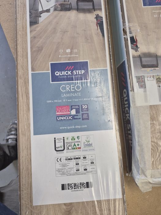 Panele Quick-Step Creo Dąb Naturalny Virginia CR3182 /4 paczki  ok. 6 m² / Nowe