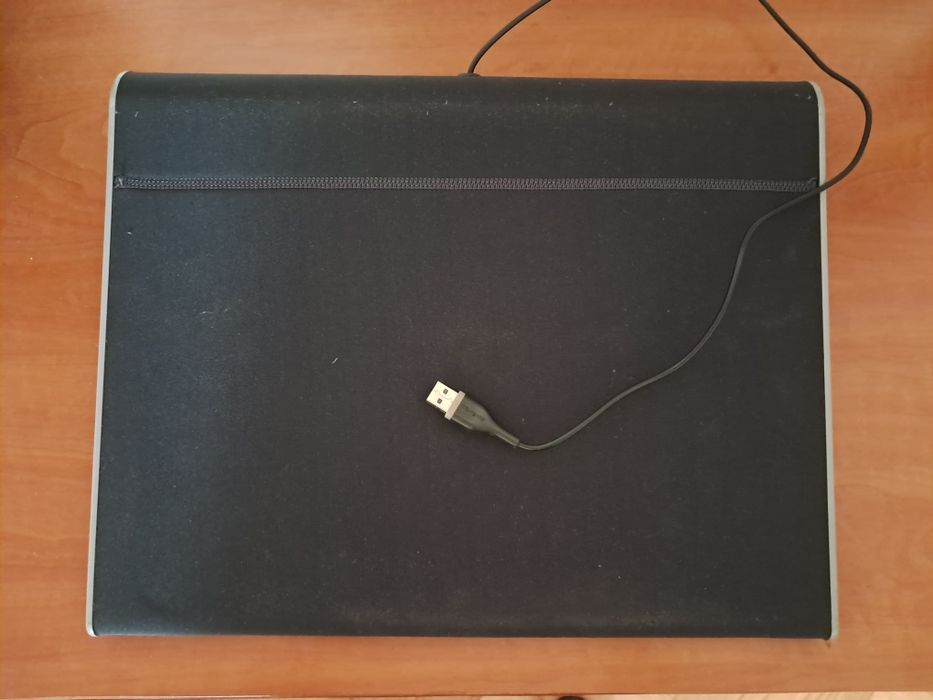 Base de arrefecimento para portátil