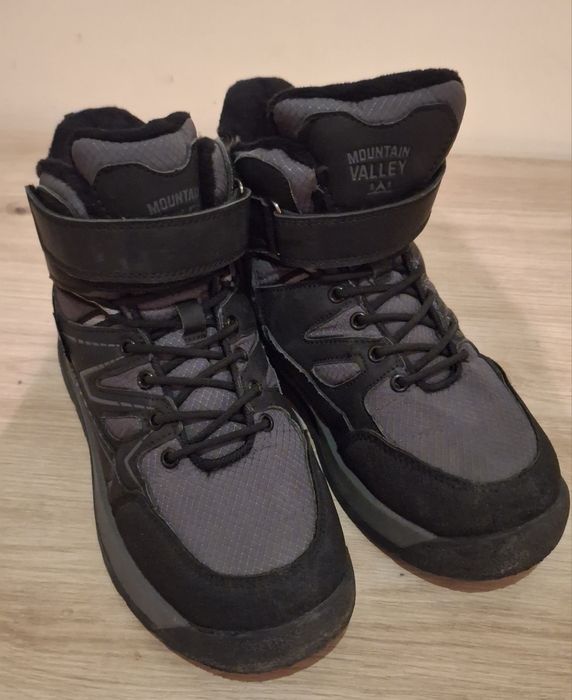 Зимові черевики для хлопця, 37