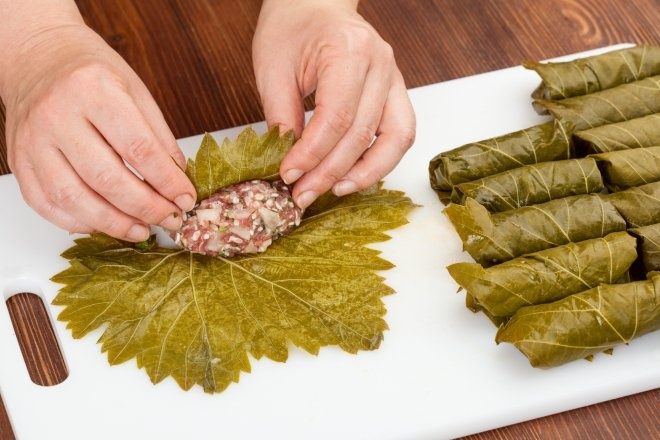 Продам виноградный лист