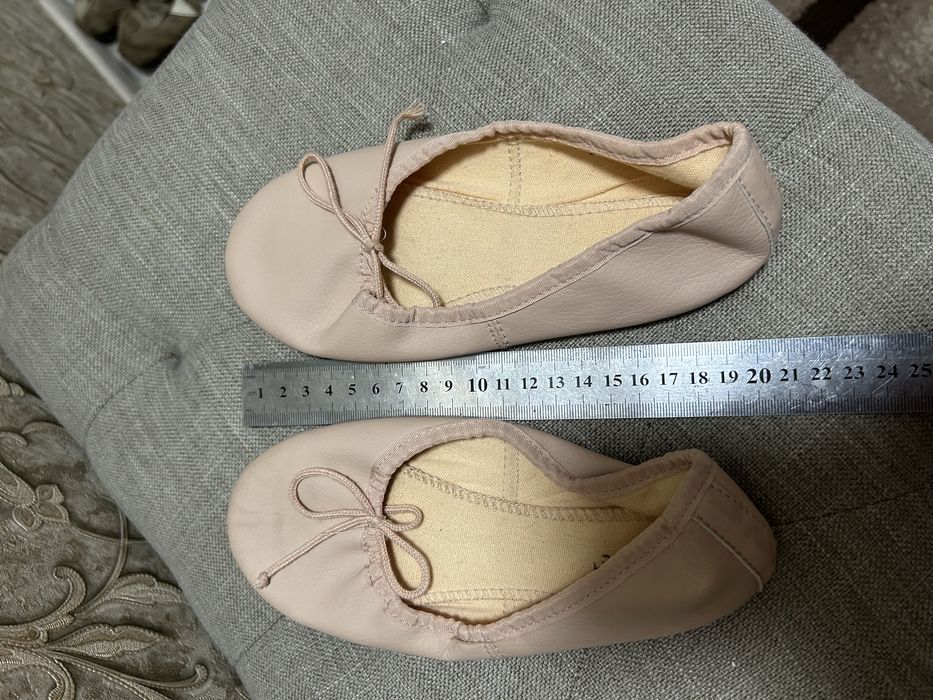 Балетки  (чешки)для девочки, для гимнастики , танцев