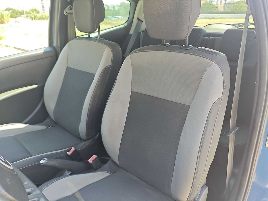 Renault Clio 1.2 tce 100cv - 2010