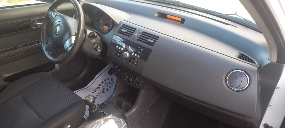 Suzuki Swift*5-drzwi*1.3 benz.*Klima*Tylko 158tys.km*-Serwis*Opłacony*