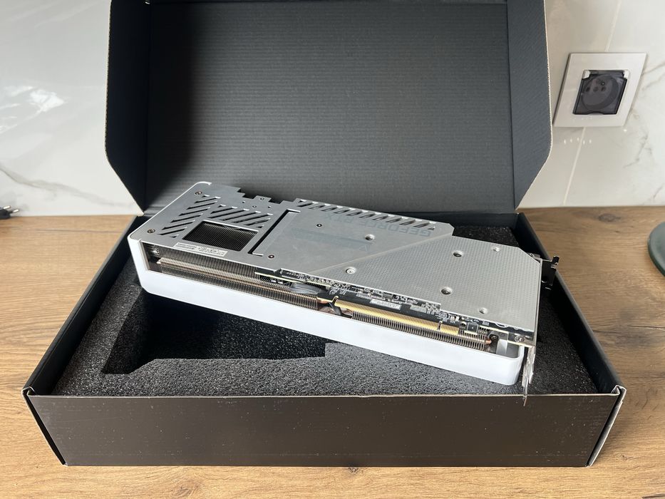 Gigabyte GeForce RTX 3070 Ti Vision OC 8GB
