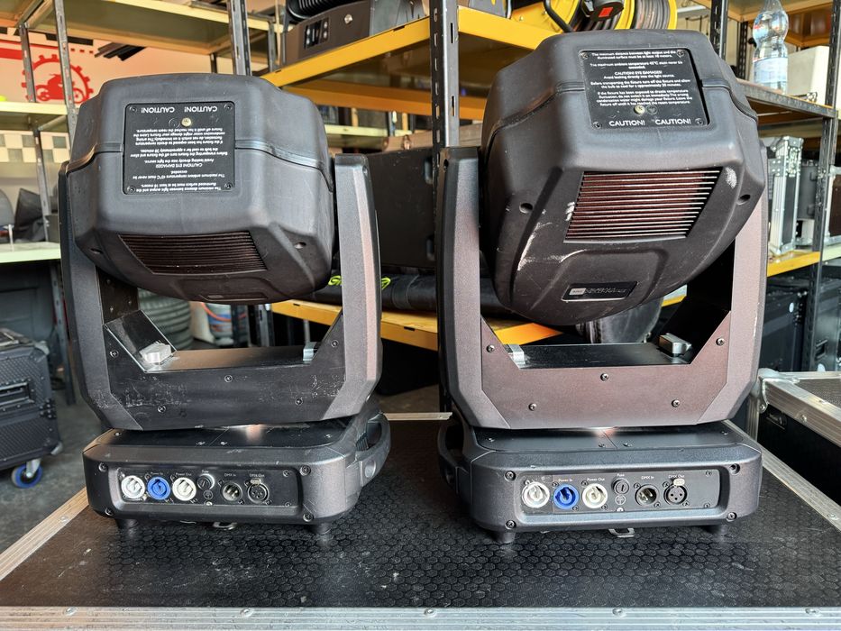 Showtec phantom 3r hybrid ruchome glowy z case