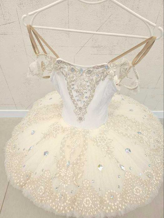 Продам балетну пачку ідеальному стані зріст 128-140