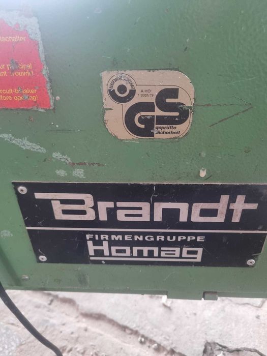 Okleiniarka, oklejarka krzywoliniowa stolikowa ręczna