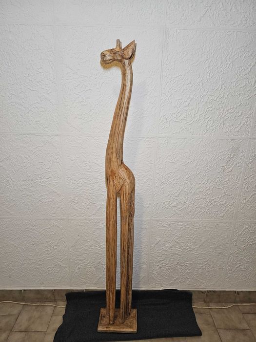 Żyrafa figurka drewniana