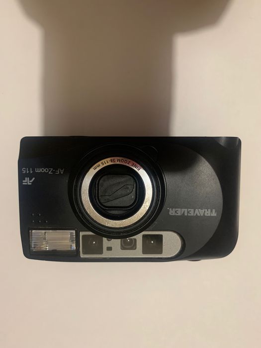 Пленочный винтажный фотоаппарат
