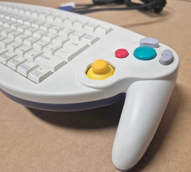 Pad-klawiatura Nintendo GameCube ASCII (ASC-1901PO)