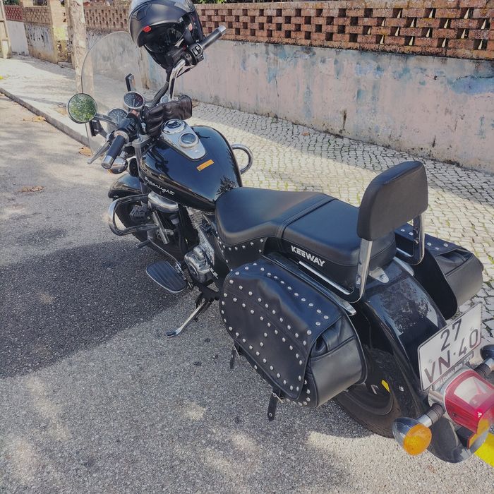 Moto Keeway Superlight 2018