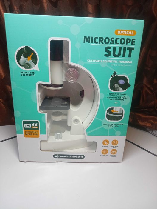 Продам іграшковий мікроскоп