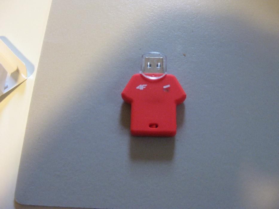 pendrive firmy 4F