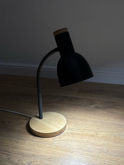 lampka biurkowa