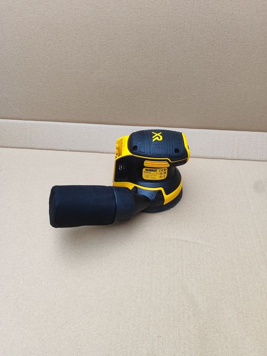 Szlifierka mimośrodowa DeWalt 18v, rok produkcji 2025 bez akumulatora