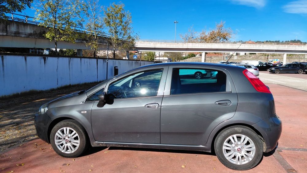 FIAT PUNTO 1.2 Young