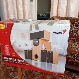 Продам.  Музикальний    центер  новий
