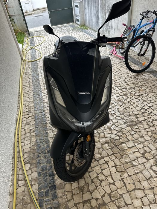 Honda PCX como nova