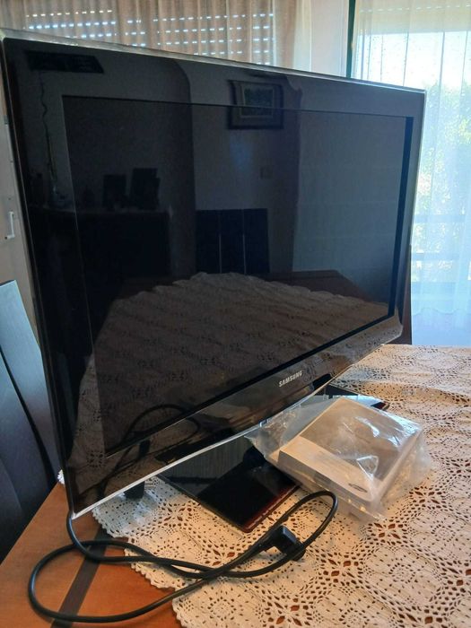 TV Samsung  LCD 32" FULL HD
