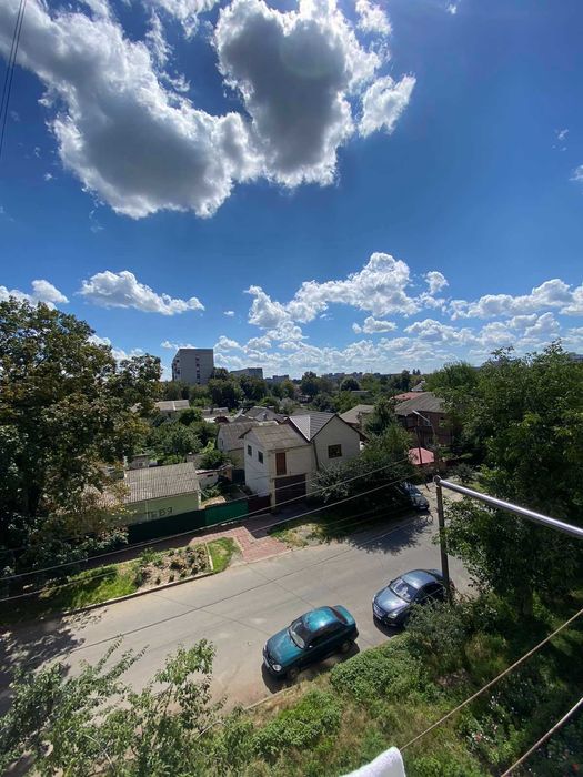 Продається квартира з ремонтом та індивідуальним газовим опаленням