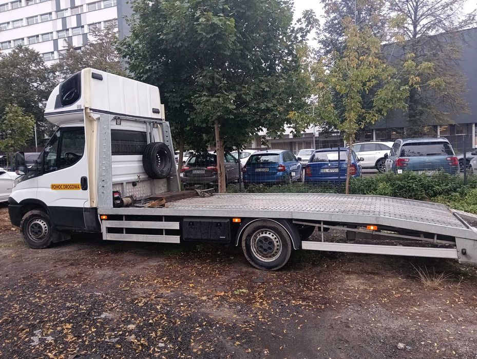 Iveco daily auto laweta 35s180