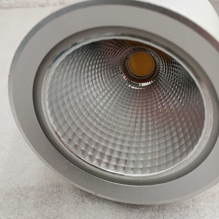 Трековый светодиодный светильник (LED Track Light) б/у . 30w 4000K