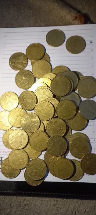 Українські монети ,є ще других країн
