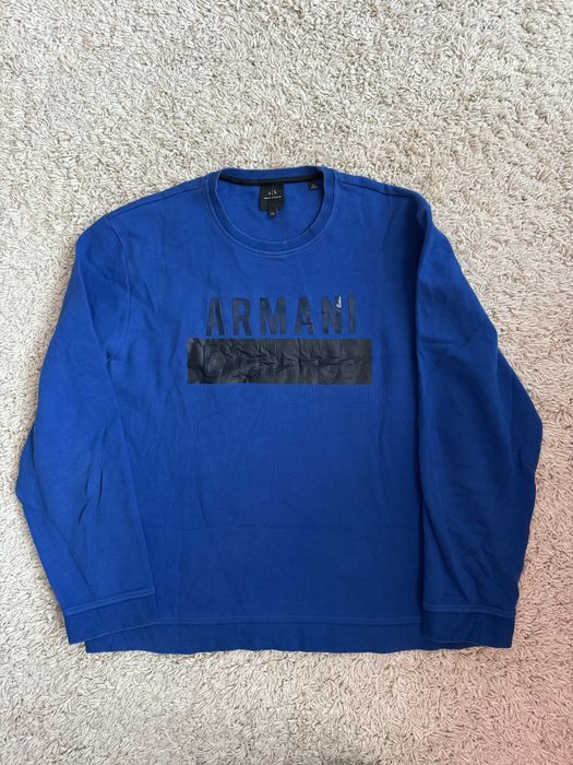 Свитшот Armani Exchange.