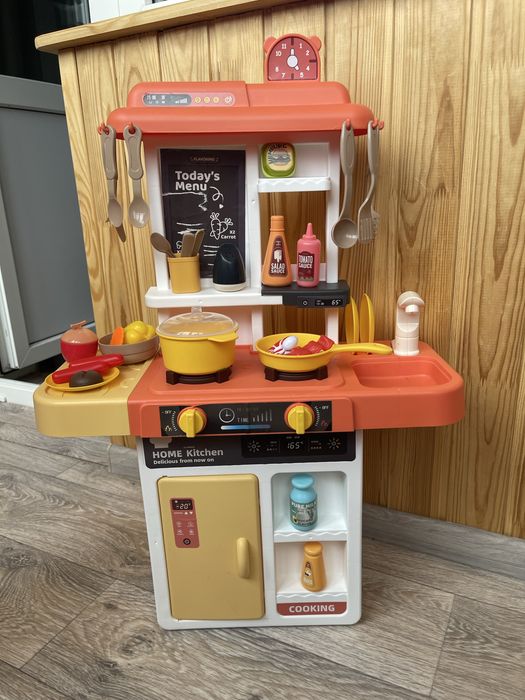 Детская кухня игровая