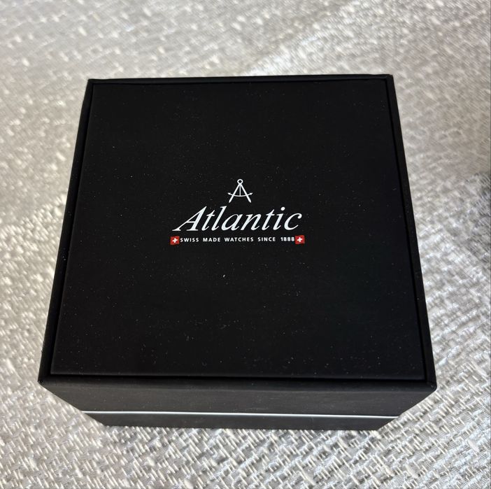 Pudełko do zegaeka Atlantic