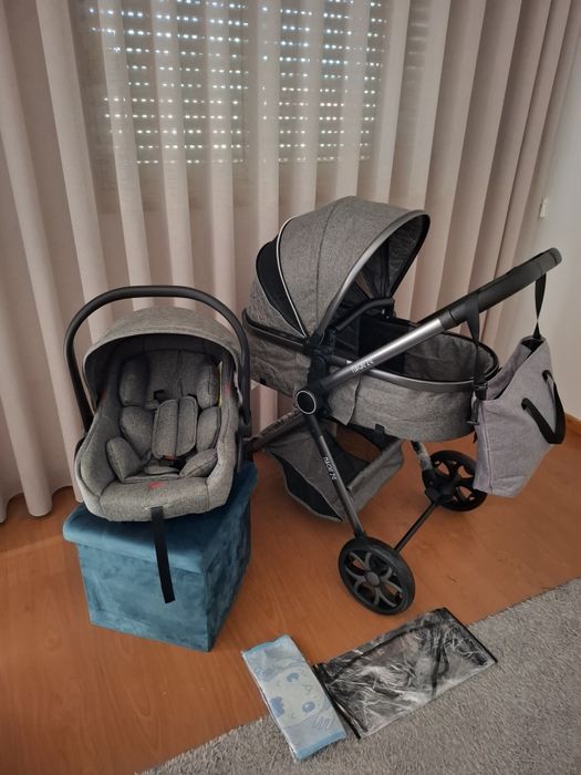 Carrinho trio de bebe