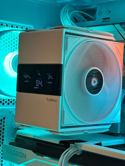 Cooler sk700 com ecrã