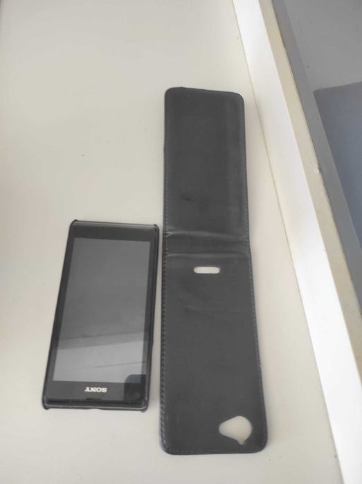 Sony Xperia L (C2105) - para peças
