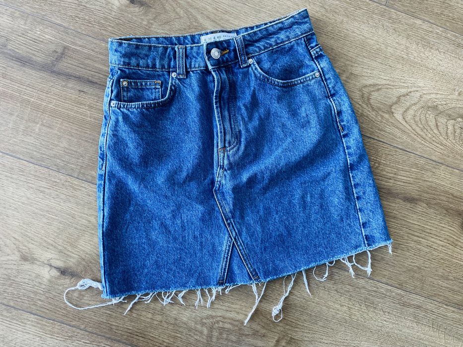 Klasyczna spodniczka mini s 36 primark basic casual