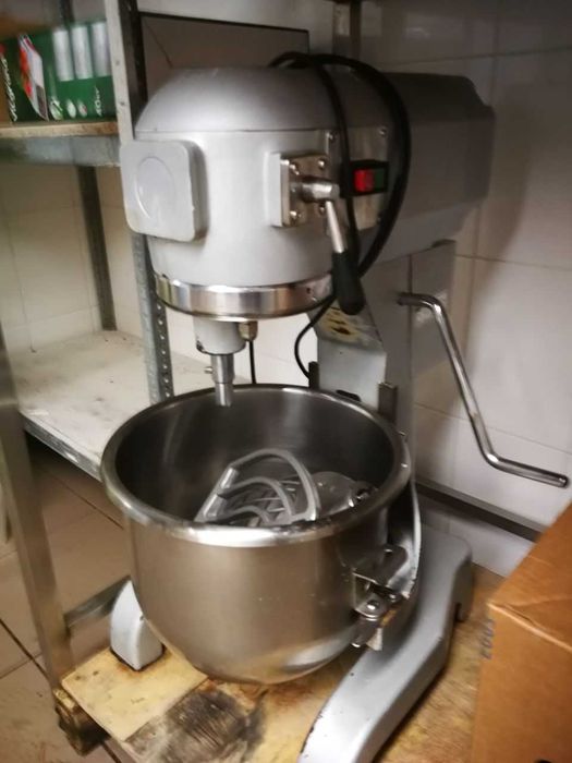 Срочно!!! Продам миксер планетарный Sirman Plutone 20 (б/у)