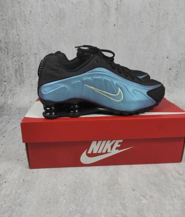 Продются Nike Shox R4 Black Blue оригинал