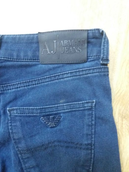 Spodnie dżinsowe Armani Jeans 25