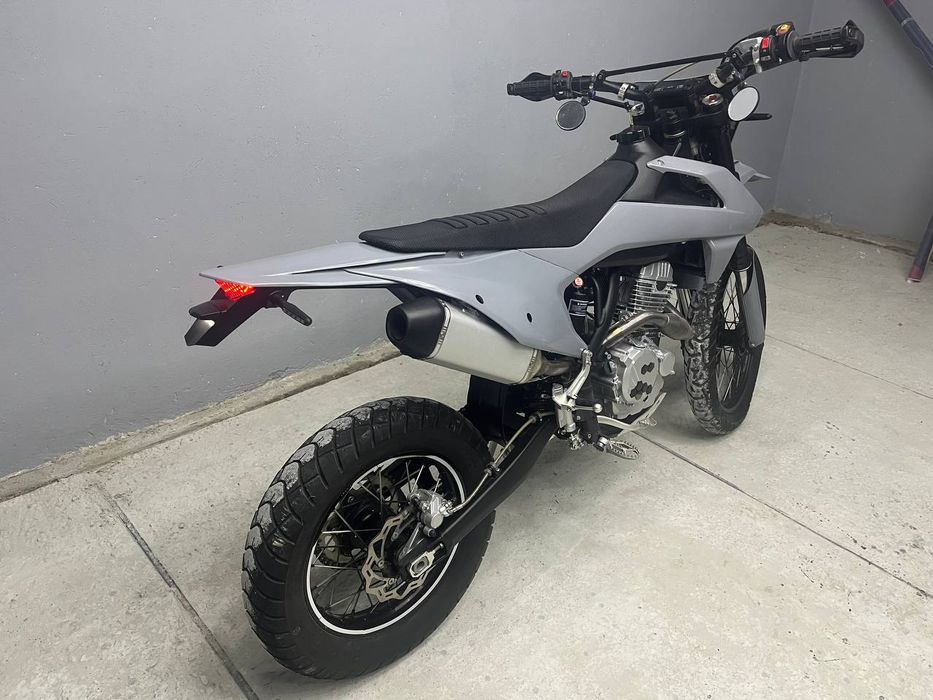 Продам кові адванс 250