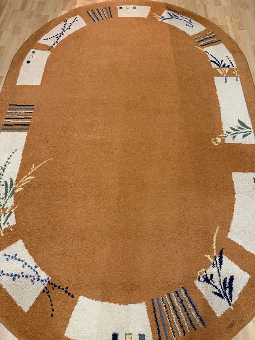 Килим овал 160х240