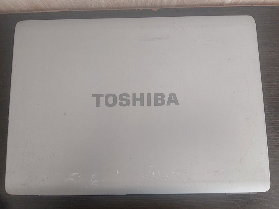Ноутбук Toshiba Satellite