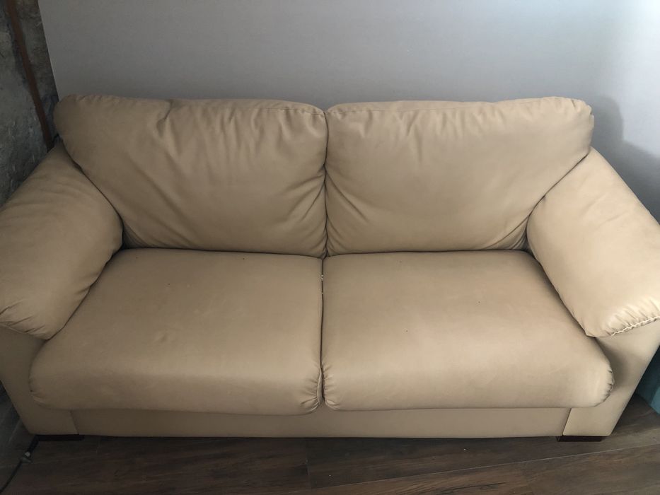 Sofa Cama em pele Beje