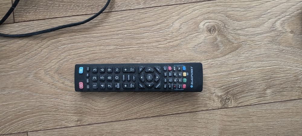 Tv Blaupunkt + wieszak