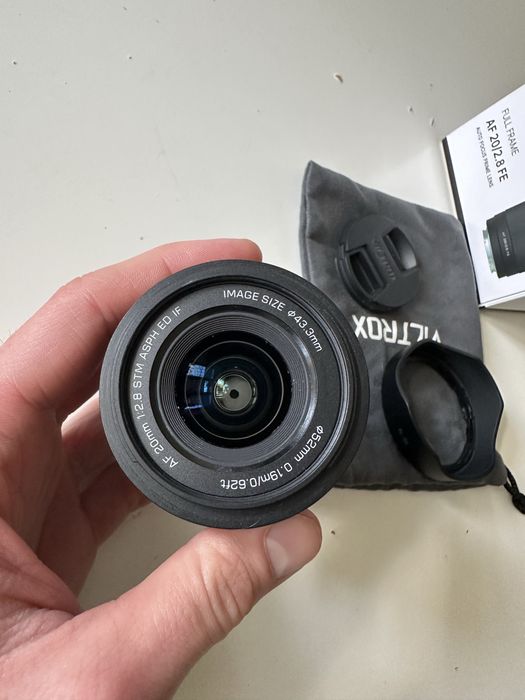 Обʼєктив Viltrox 20 mm f2.8 FE