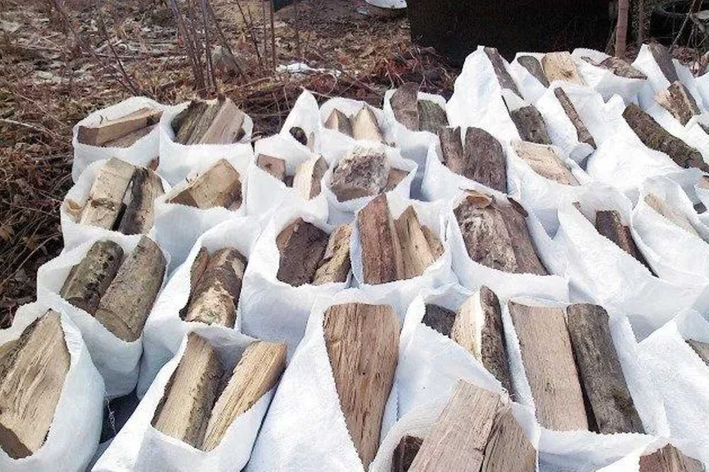 Продам колотые/метровые ДРОВА Акация ДУБ ЯСЕНЬ МЕШАНКА Тополь/Доставка